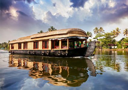 Kerala DMC Tour Agent Operator - Kerala Boat House Trip Enjoy